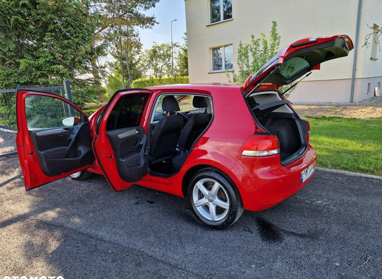 Volkswagen Golf cena 23990 przebieg: 178000, rok produkcji 2009 z Zawadzkie małe 781